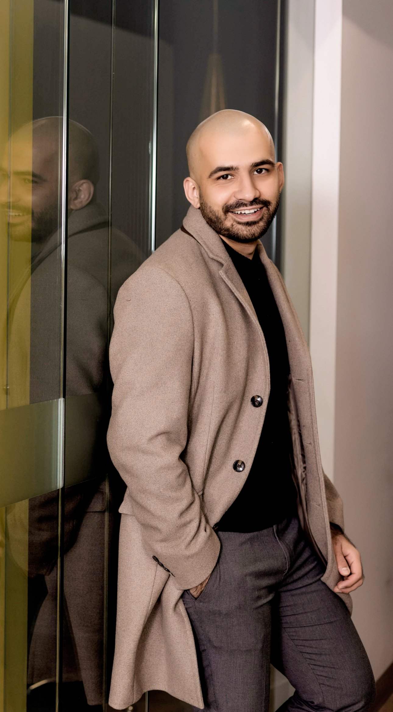 Ramin Karimi at work